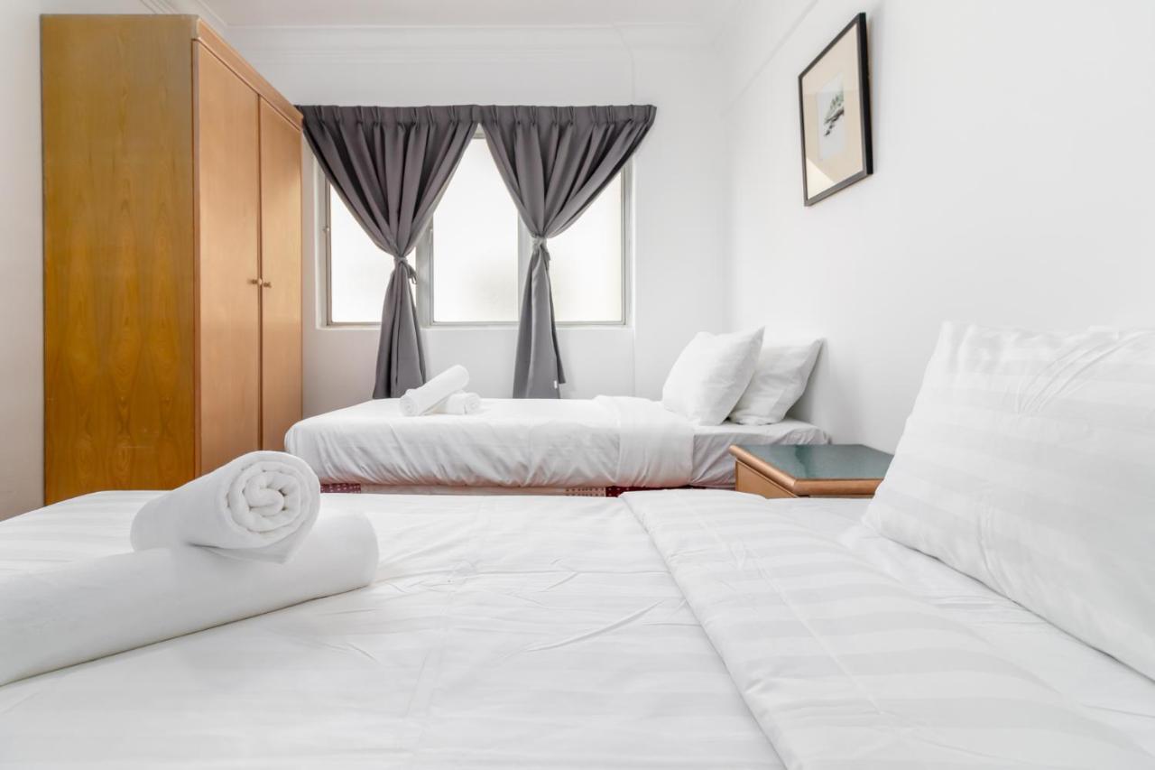 Condo At Melaka Raya By Idealhub Экстерьер фото